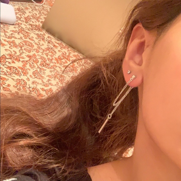 Meet your Posher, Saira - Picture 1 of 1